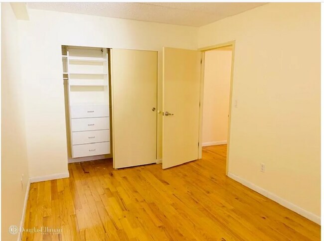 Building Photo - 970 41st St