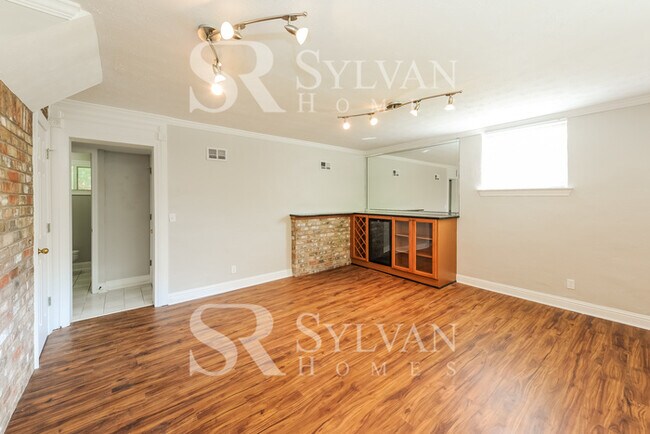 Building Photo - Coming HOME never felt so good!