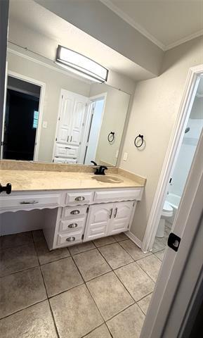 Building Photo - 11 Maree Ct