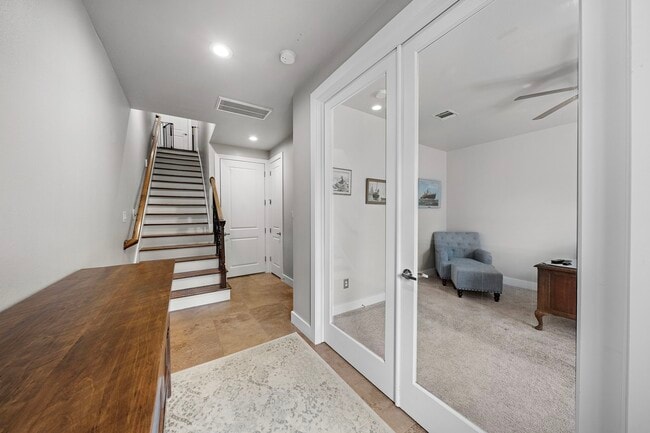 Building Photo - 2509 Garrow St