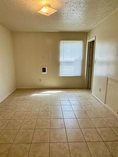 Bedroom - 951 Bellmore Ave