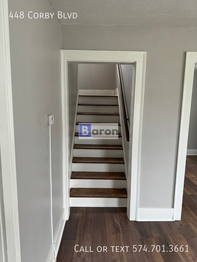 Building Photo - 448 Corby Blvd