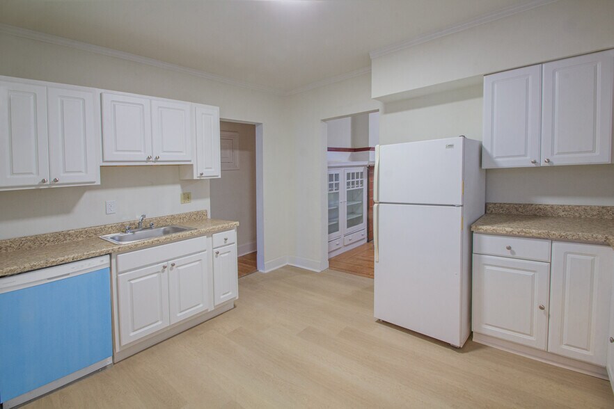 Building Photo - 439 Franklin Ave