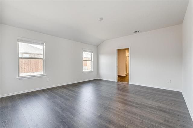 Building Photo - 2125 Croton Ave