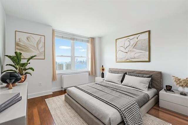 Building Photo - 88 Morgan St