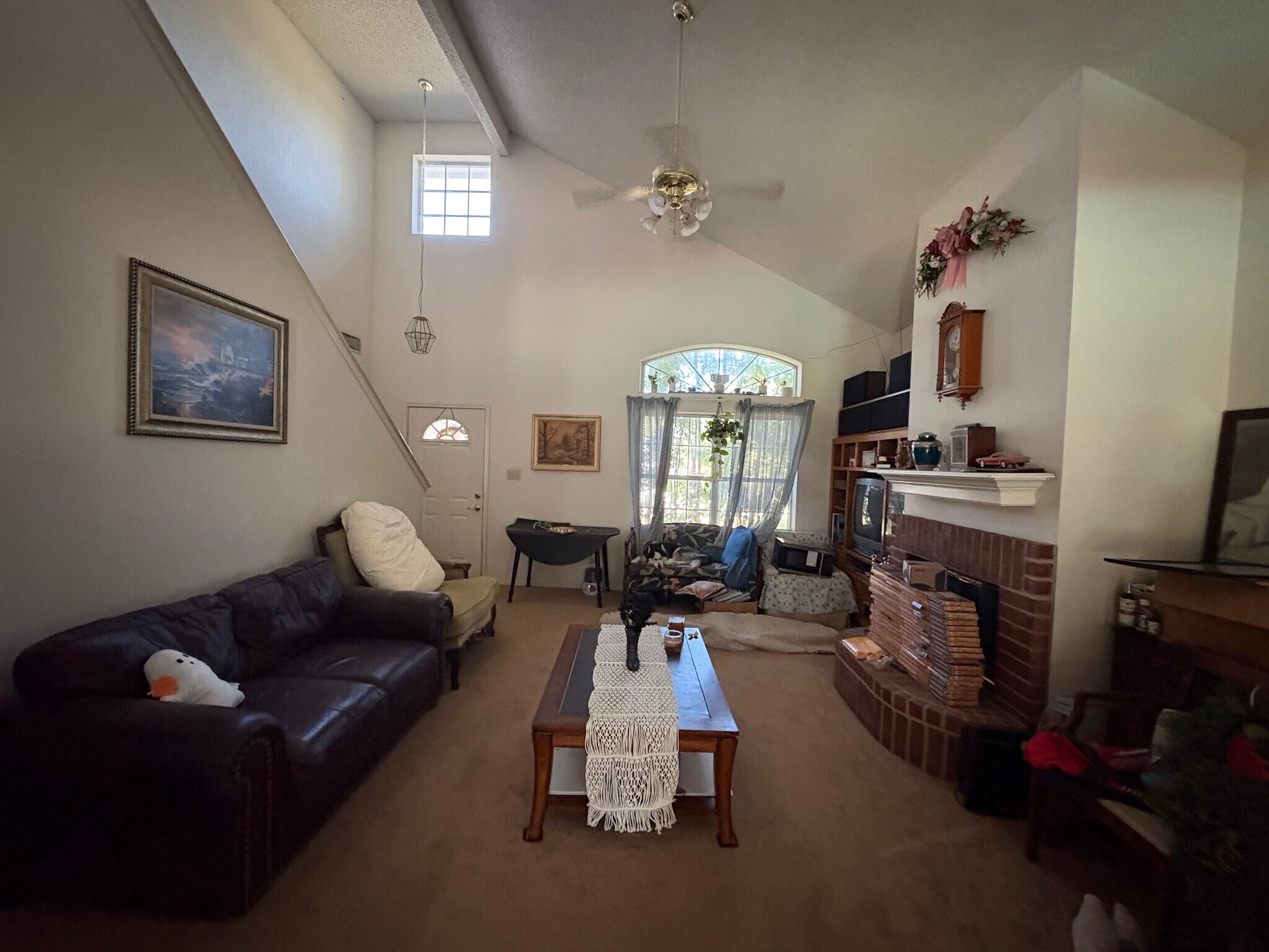 Building Photo - 4040 Periwinkle Dr