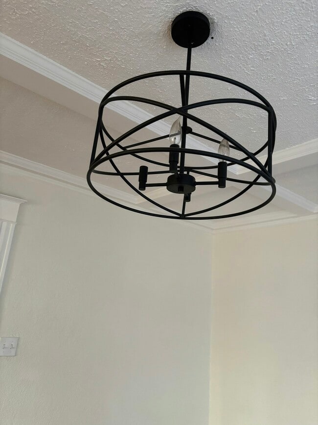 Building Photo - 4119 S Benton Ave