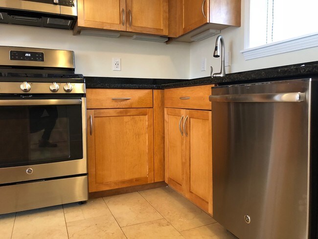 Building Photo - 50 Gerry Rd