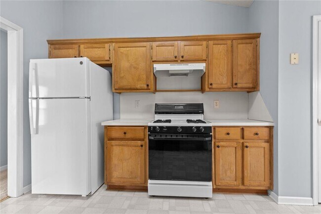 Building Photo - 2510 Fort Daniels Dr NE