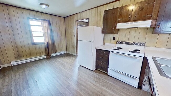 Building Photo - Cozy One Bedroom Apartment