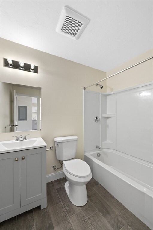 Building Photo - 472 Essex St