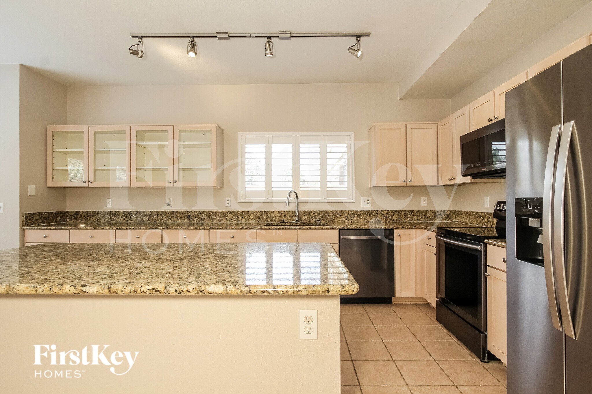 Building Photo - 2127 S Luther