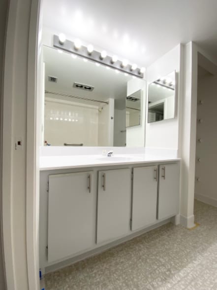 Building Photo - 17000 NW 67th Ave