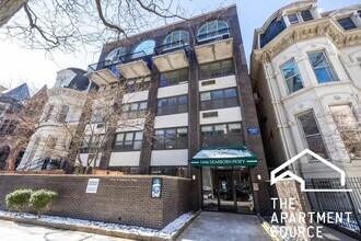 Building Photo - 1446 N Dearborn Pkwy