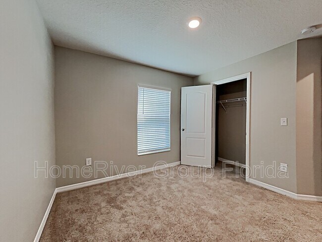 Building Photo - 1904 Michigan Way