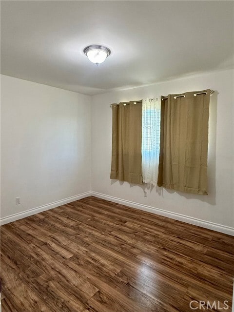 Building Photo - 906 N Sacramento Ave