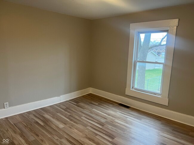 Building Photo - 2974 N Denny St