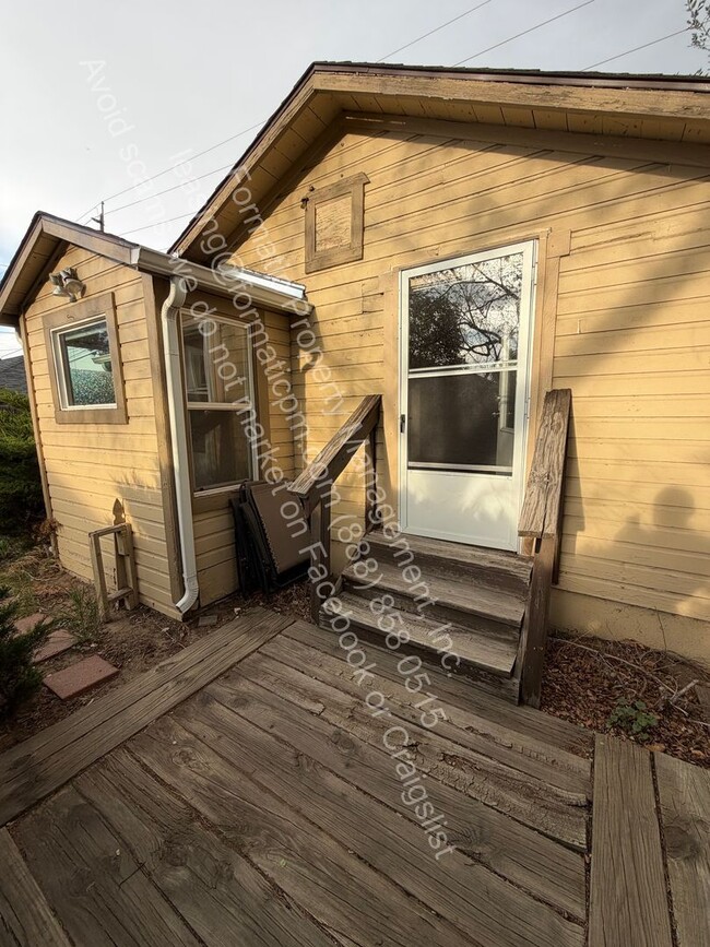 Building Photo - 4360 Fenton St