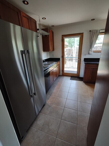 Kitchen to outside deck - 114 Aldasoro Rd