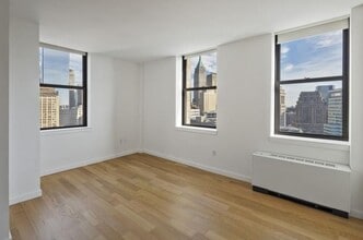 Building Photo - 2 bedroom in New York NY 10004