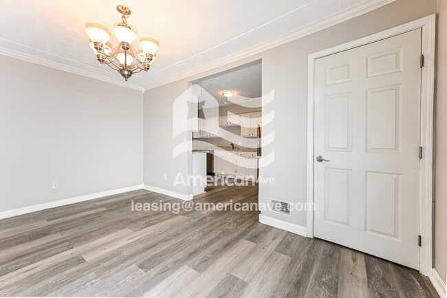 Building Photo - 153 McAdam Ave