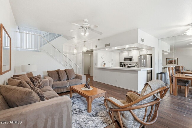 Building Photo - 9705 E Mountain View Rd