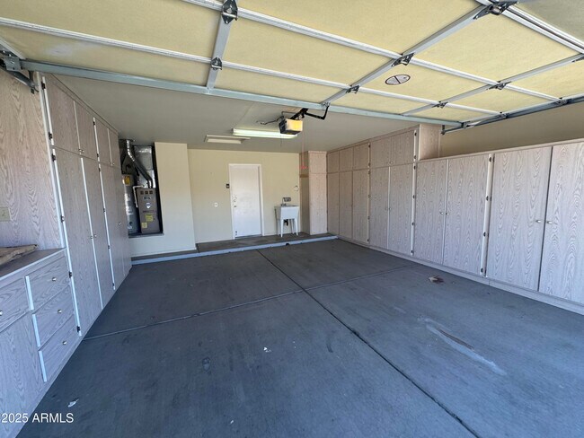 Building Photo - 16216 W Mountain Pass Dr