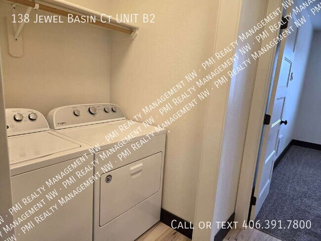 Building Photo - 138 Jewel Basin Ct