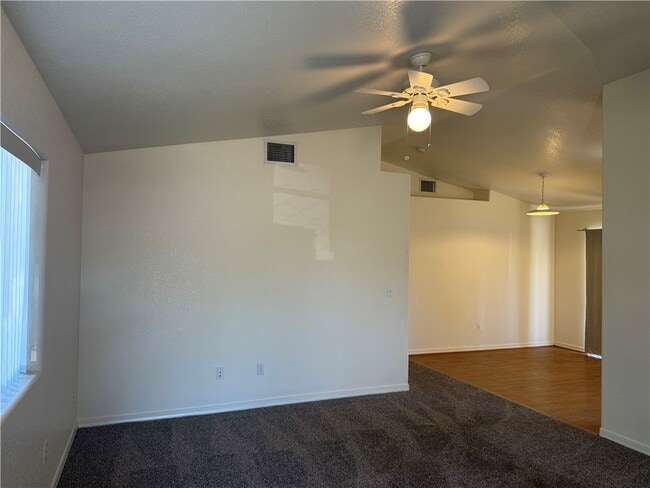 Building Photo - 1805 Sunset Blvd