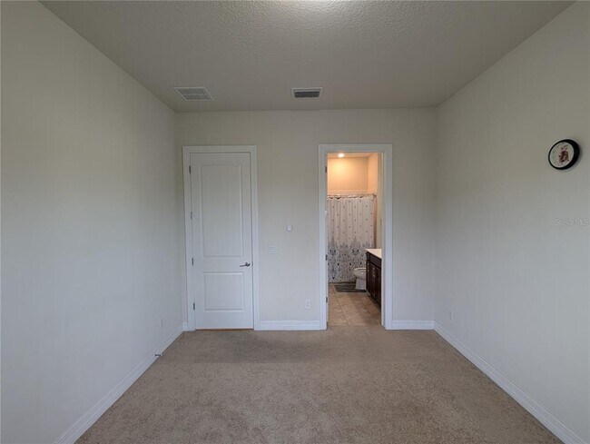 Building Photo - 1381 Patterson Ter