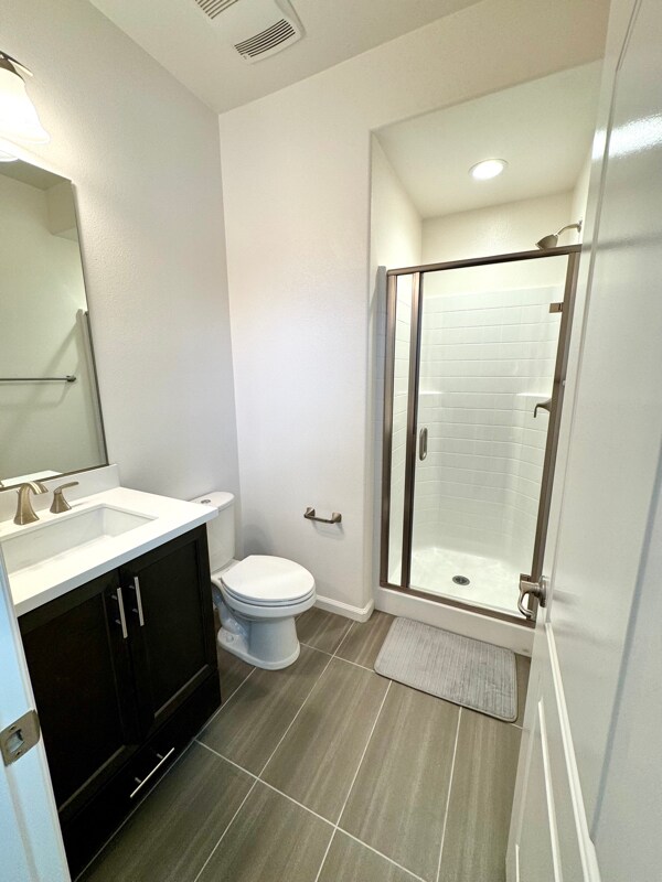 Building Photo - 34 Jaripol Cir