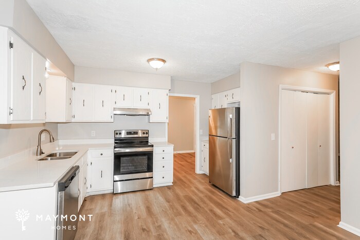 Building Photo - 3233 Autumn Dr