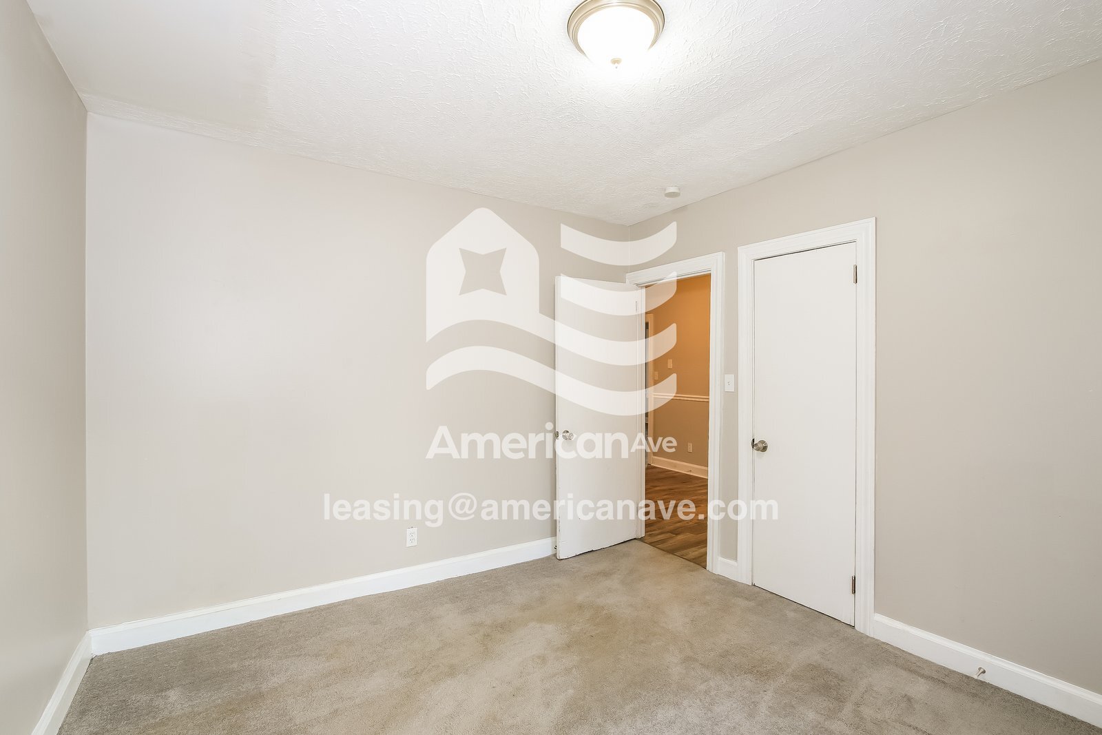 Building Photo - 426 Hampton Ave NW