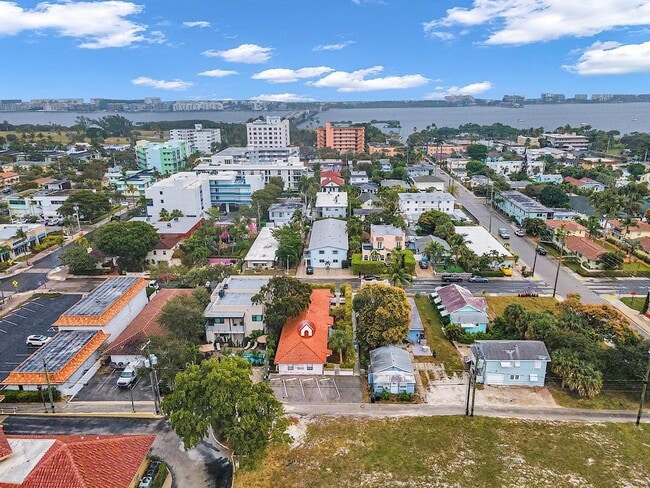 Building Photo - 17 S Ocean Blvd