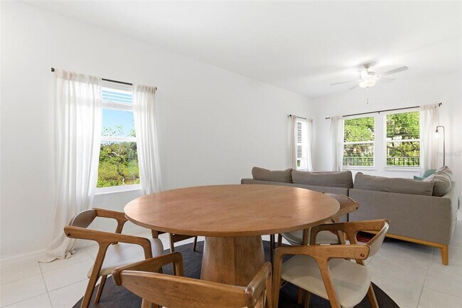 Building Photo - 873 Tennyson Mill Cir