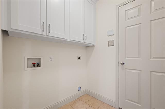 Building Photo - 7103 Camp Creek Dr