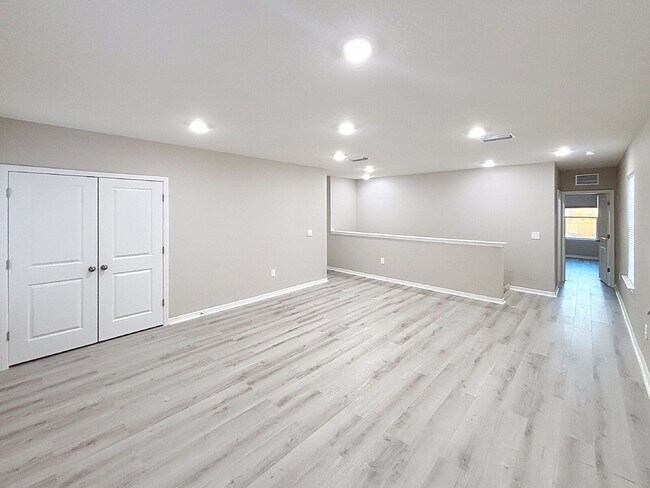 Building Photo - 12657 Promenade Estates Blvd