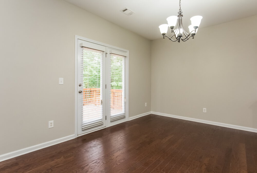 Building Photo - 275 Shaw Dr