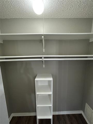 Building Photo - 404 Jordan Ln