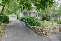 Building Photo - 285 Deepwood Dr