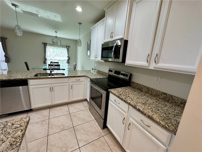 Building Photo - 3812 Tilbor Circle