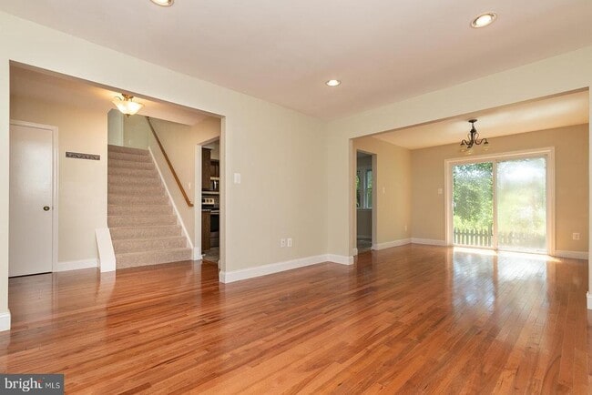 Building Photo - 15107 General Stevens Ct