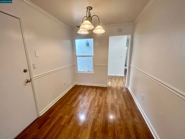 Building Photo - 2946 St Denis Dr