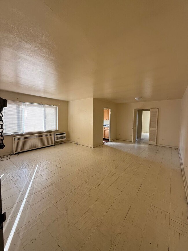 Primary Photo - Top Floor 2 Bedroom unit in Shadyside
