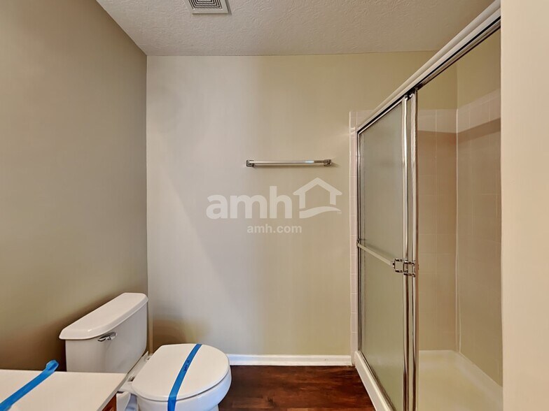 Building Photo - 5469 Boucher Dr
