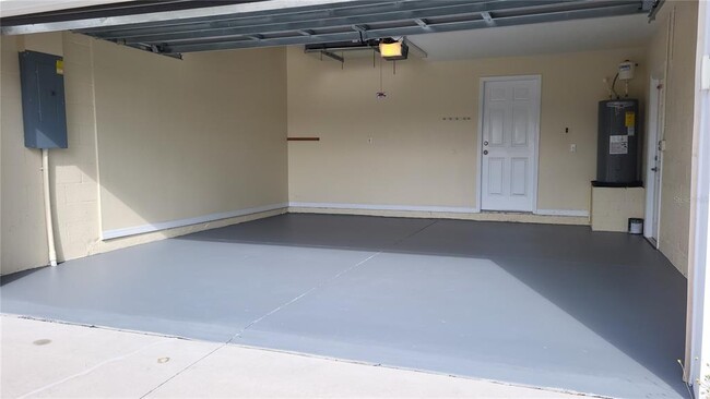 Building Photo - 37146 Highland Bluff Cir
