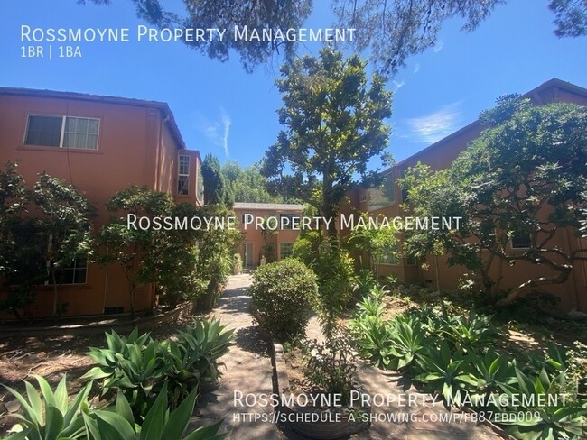Primary Photo - 1722 Laurel Canyon Blvd