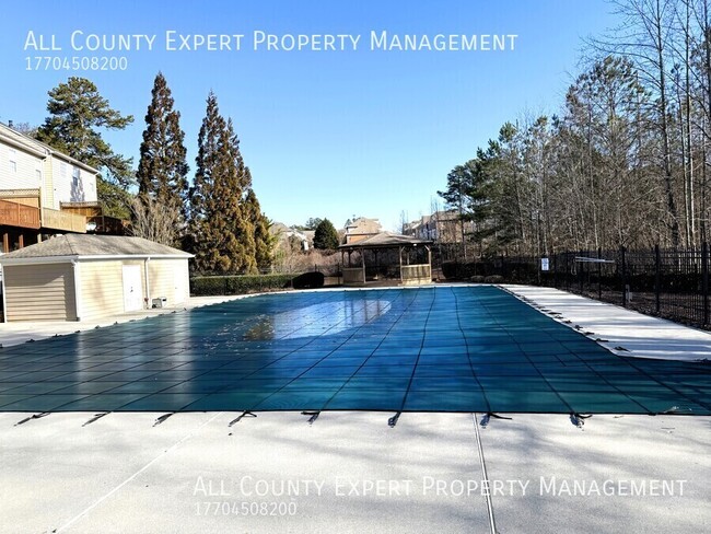 Building Photo - Wonderful Johns Creek Townhome