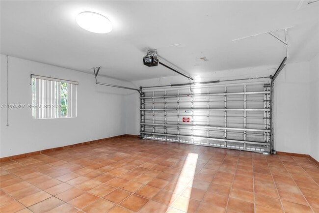 Building Photo - 8700 SW 64th Ave