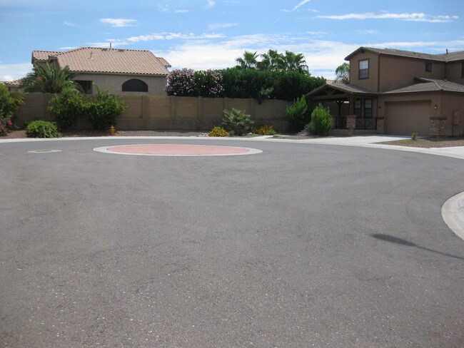 Building Photo - 1421 W Pelican Ct